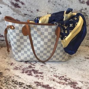 louis vuitton scarf for purse